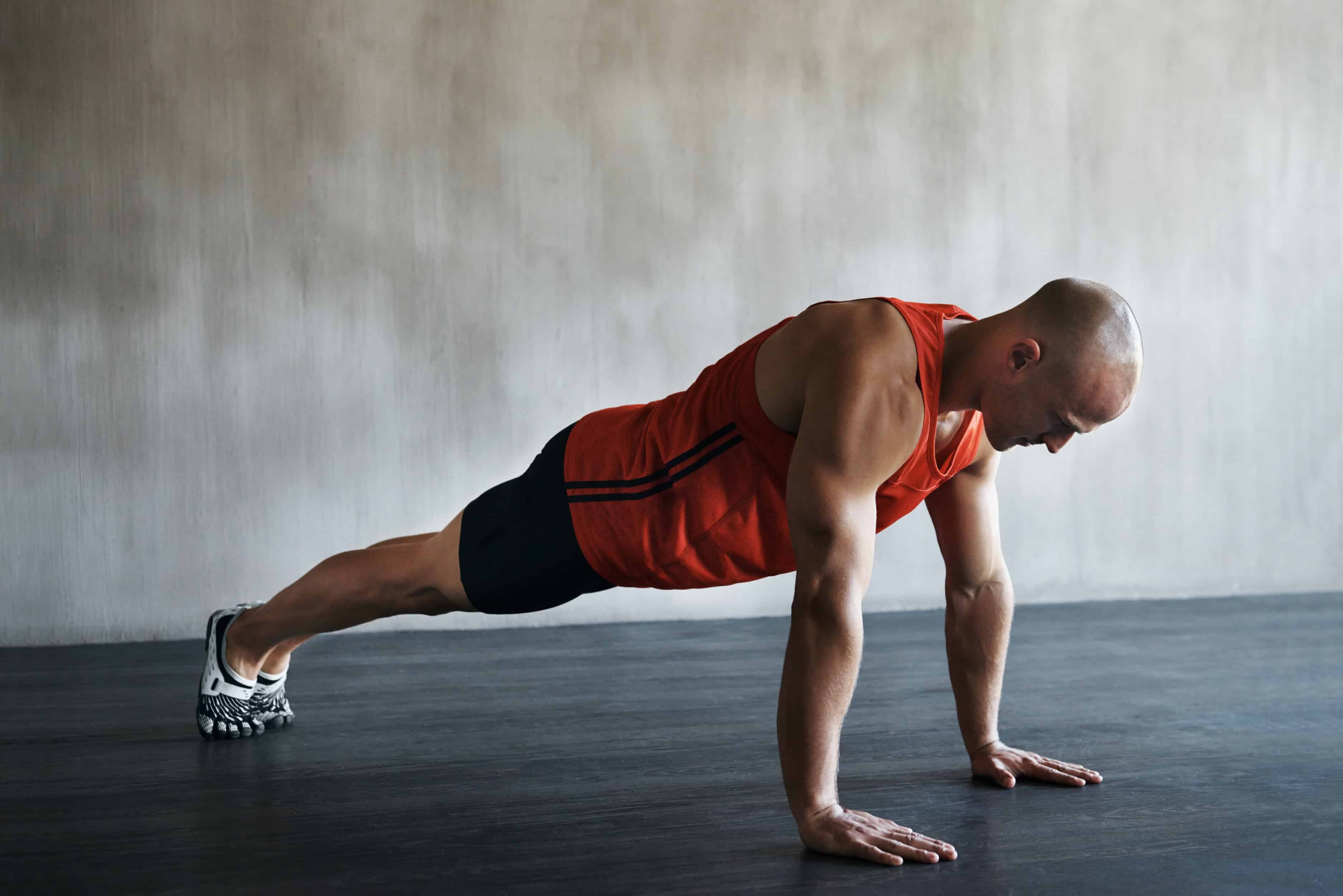 The Ultimate Guide to Plank Exercises: Forearm vs. Extended Arm