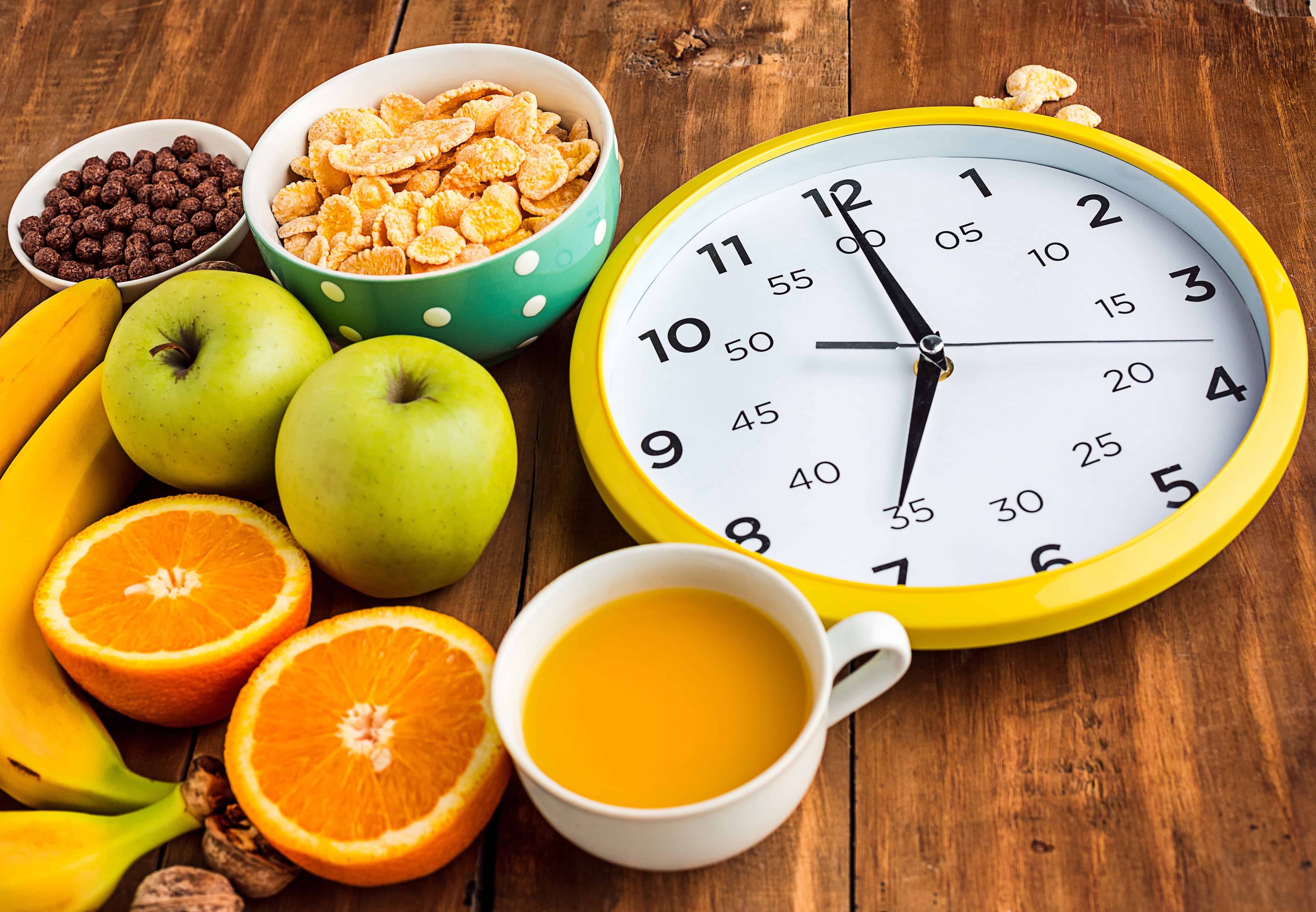 The Ultimate Guide to Intermittent Fasting: Benefits, Methods, and Tips