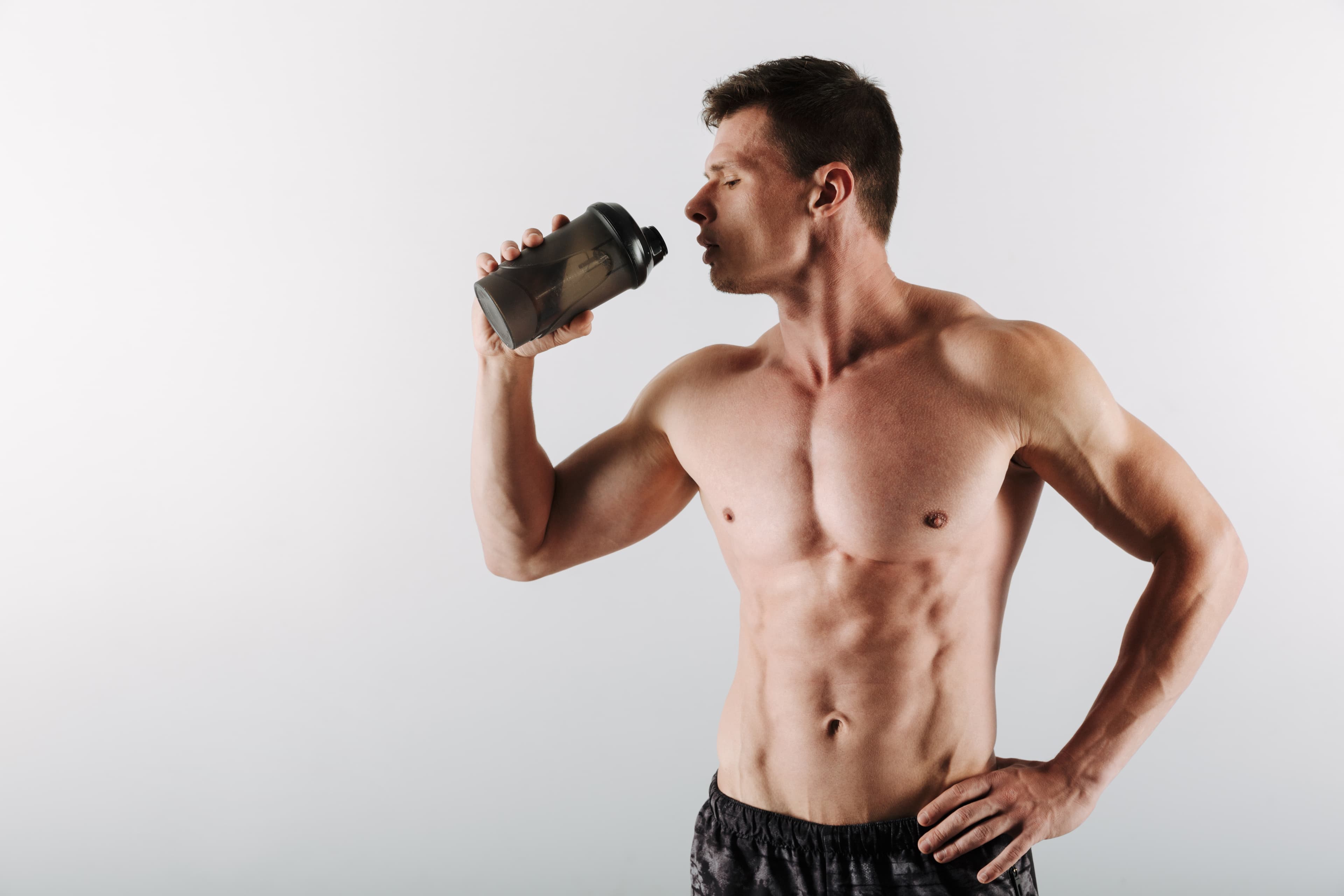 Whey vs. Casein: What’s the Best Protein for Building Muscle