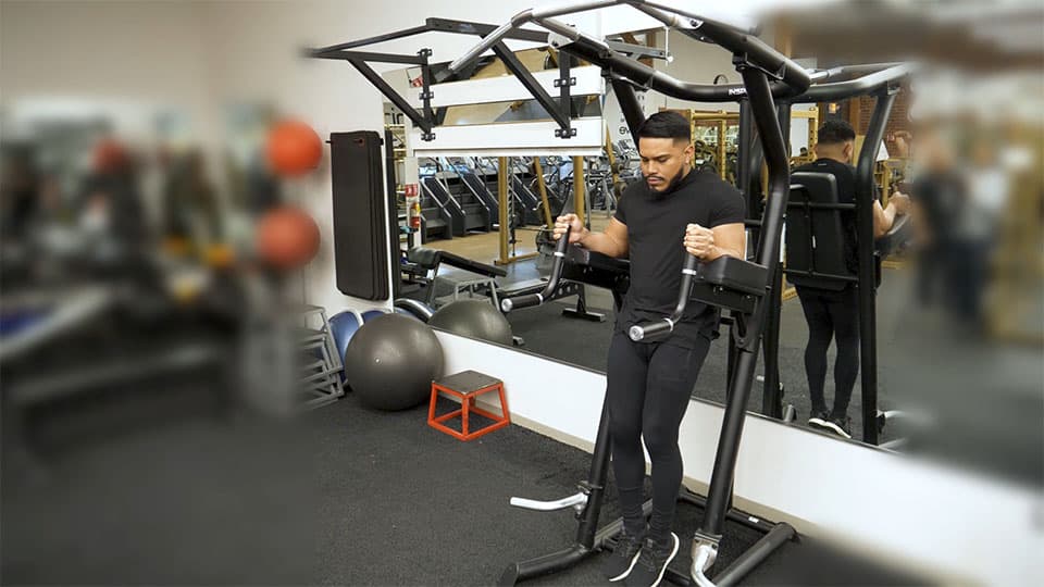 Parallel Bar Hip Raise Demonstration