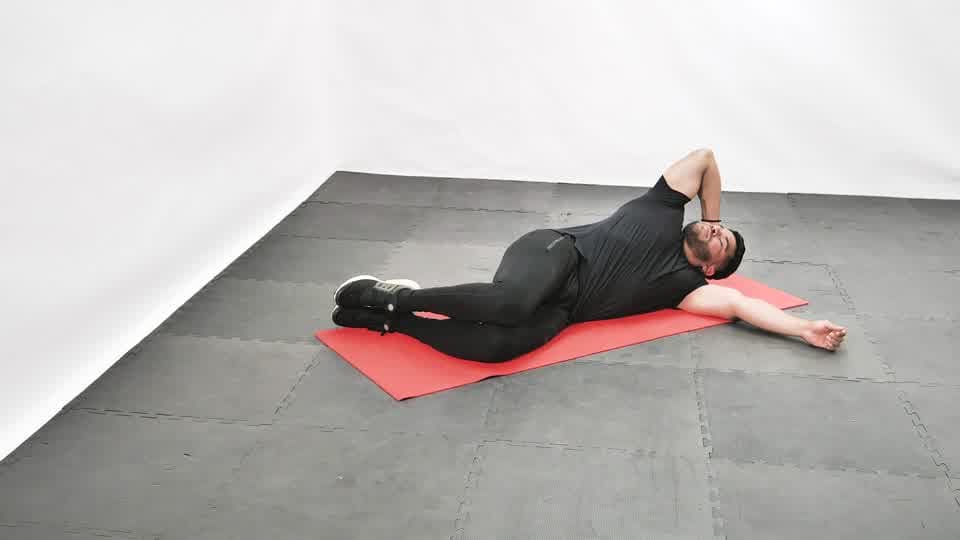 Oblique Crunch Demonstration