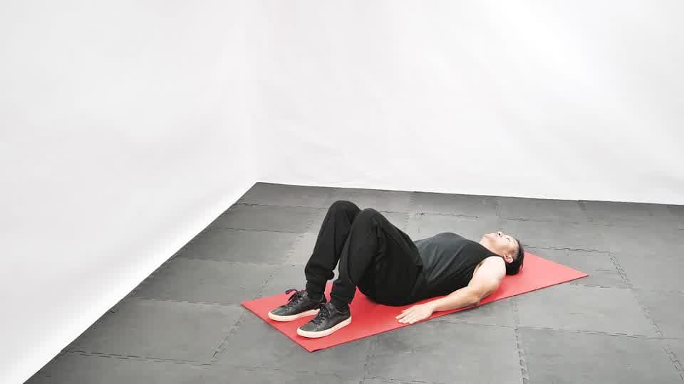 Knee to Chest to Leg Raise Demonstration