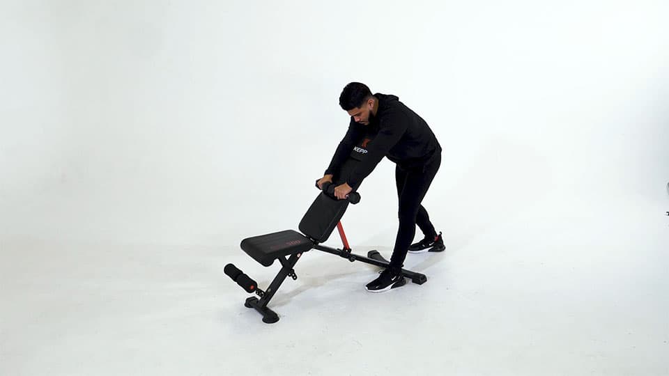 Dumbbell Reverse Preacher Curl Demonstration