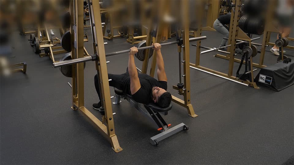 Smith Machine Bench Press (Close Grip) Demonstration